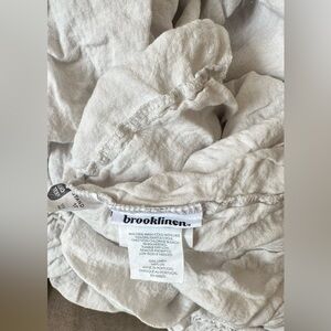 Brooklinen Linen Fitted Sheet - Queen - Cloud Grey